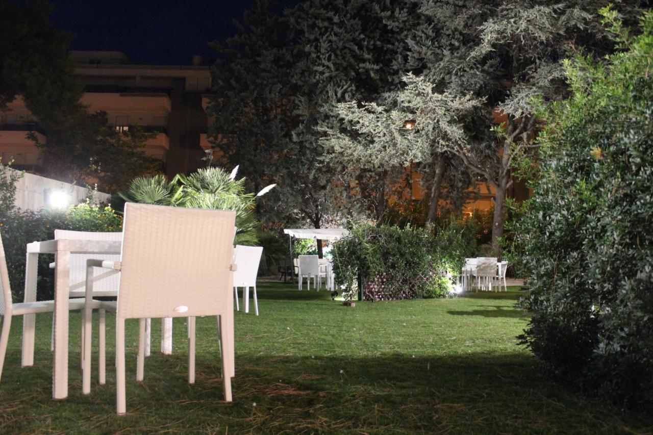 Villa Wanda - Residenza Di Charme Trani Exterior foto